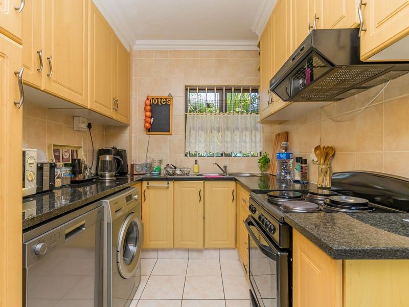 Hendra -  Prime Umhlanga - Lagoon Drive  – PRICED TO GO - Photo 7