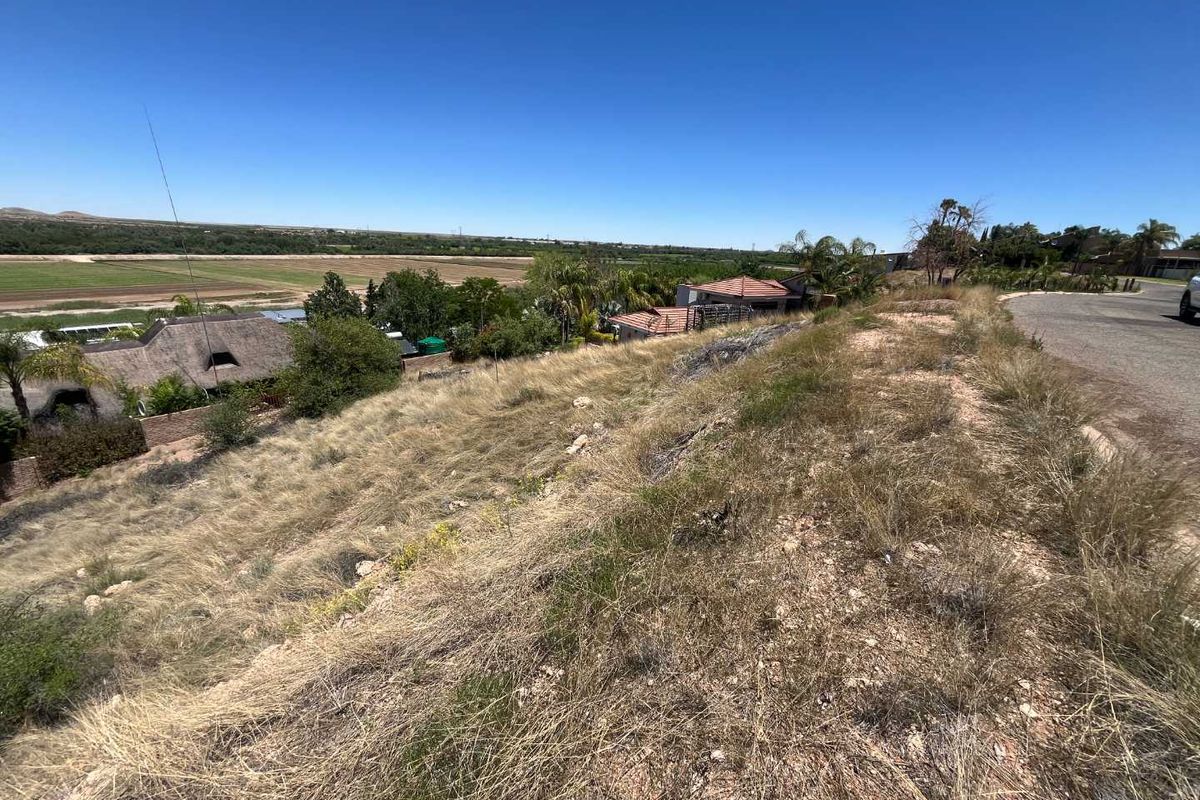 Vacant Stand for Sale in a Prime Location - Photo 4