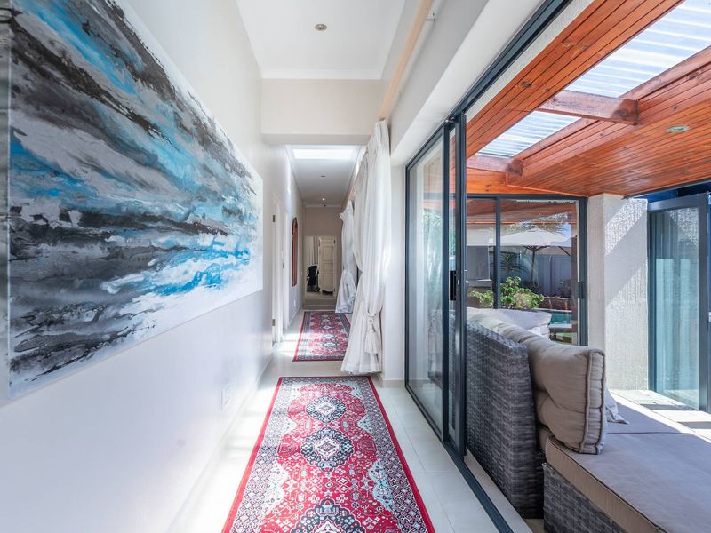 Spacious and Versatile Property with Ample Accommodation - Photo 10