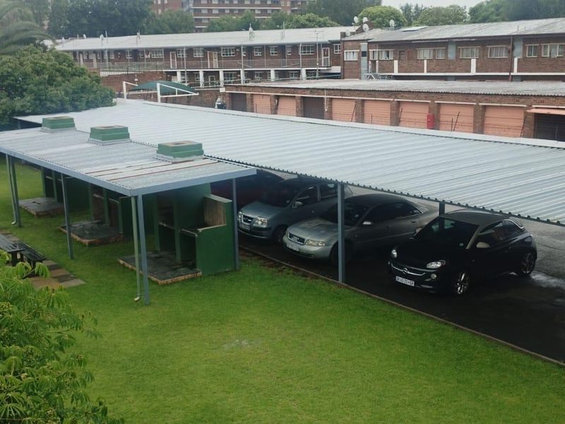 Spacious Apartment - Investment Opportunity - Photo 3