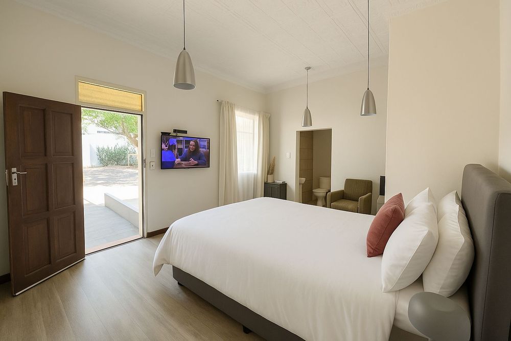 Main bedroom en suite with bic