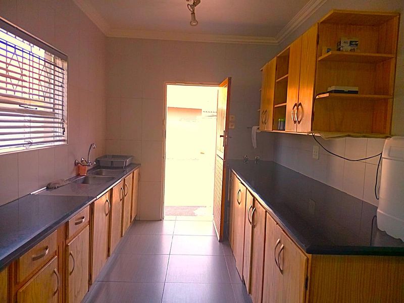 Four Bedroom Family Home For Sale in Brackenhurst - Photo 7