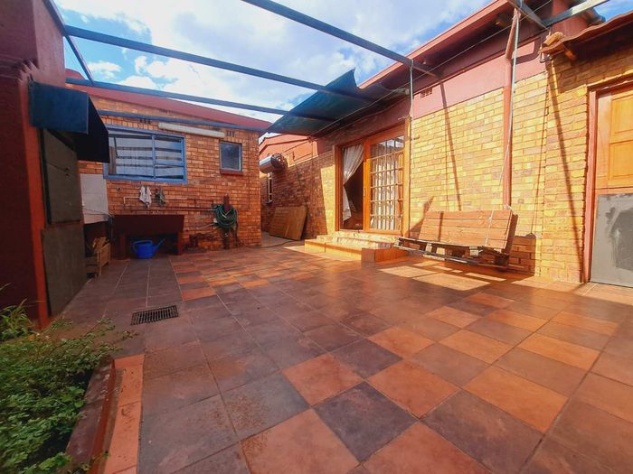 Property #2342565, House Pending Sale in Eersterust