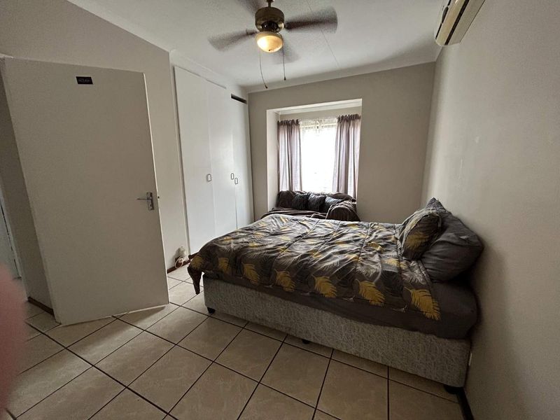 Spacious Living in a Central, Safe Complex! - Photo 8