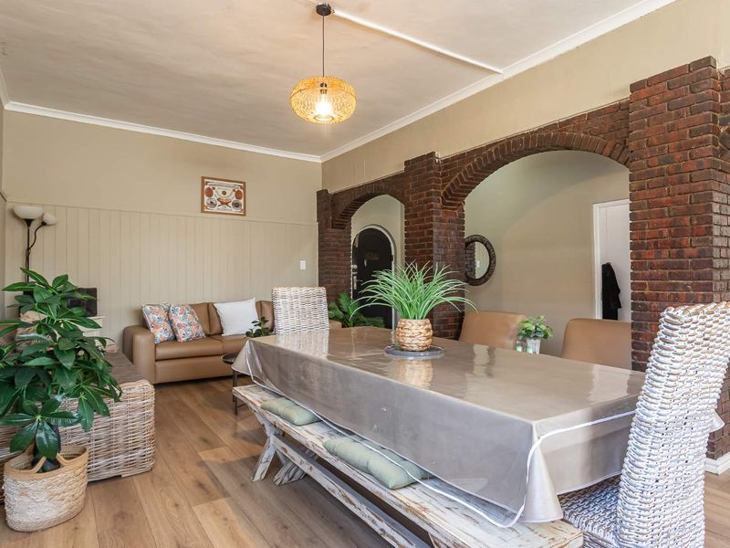 Modern living starts here! - Photo 1