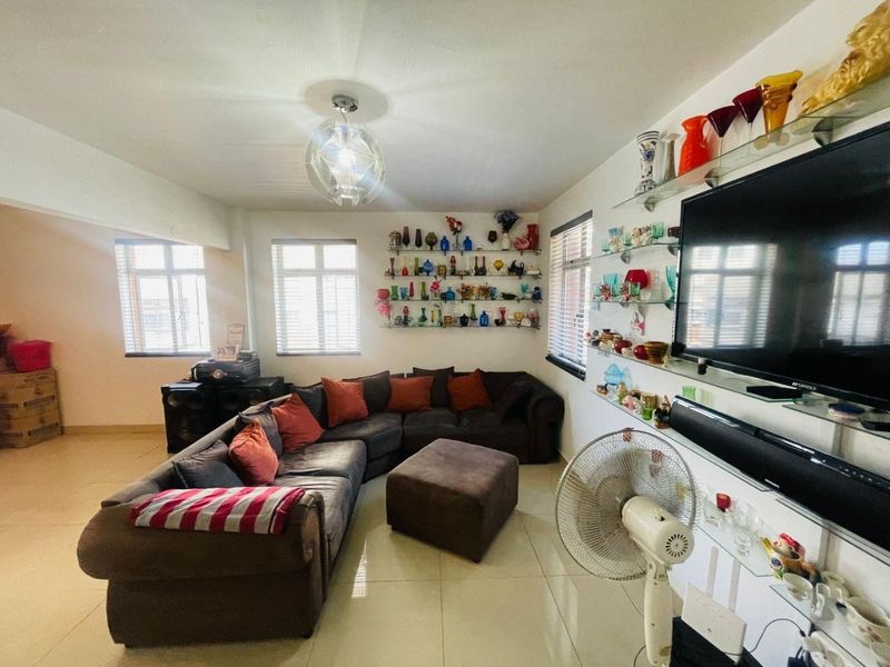 Modern Apartment for Sale – Prime Location Near the Beach - Photo 6