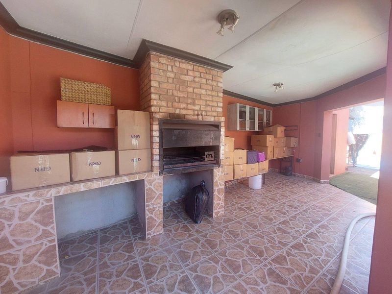 For Sale  Cimbebasia - Freestanding house - Photo 10