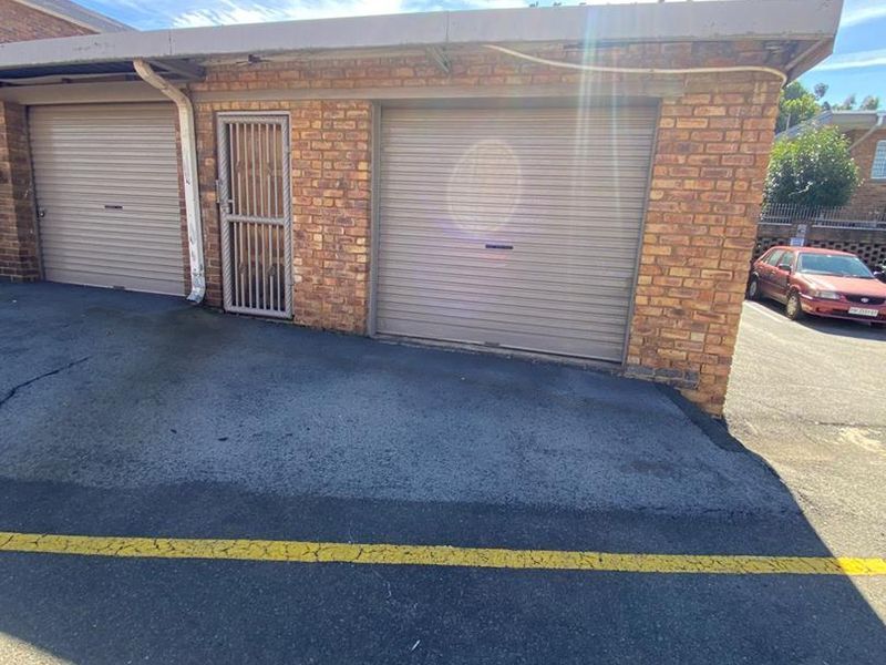Two Bedroom Unit for Rent - Photo 3