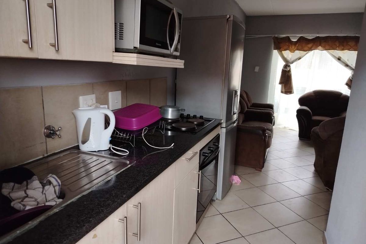 Your Tranquil Retreat with 24/7 Security! - Photo 2