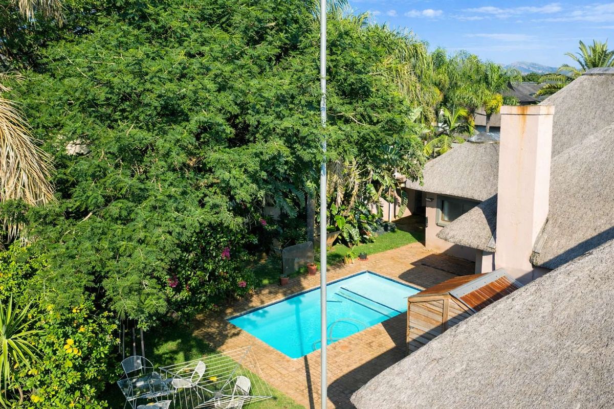 Dual Mandate Property: Exceptional Family Home with Prime Features - Photo 2