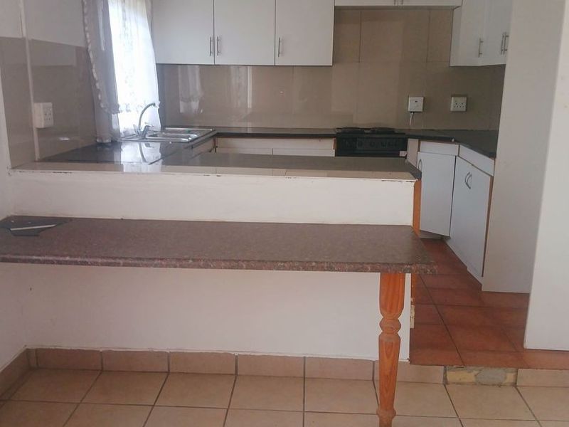 Garden cottage to rent in Epworth - Photo 2