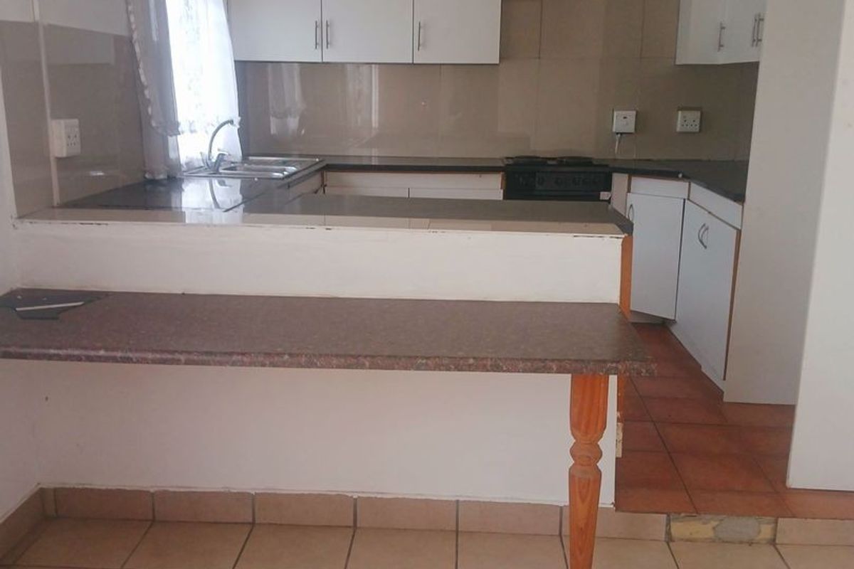 Garden cottage to rent in Epworth - Photo 2