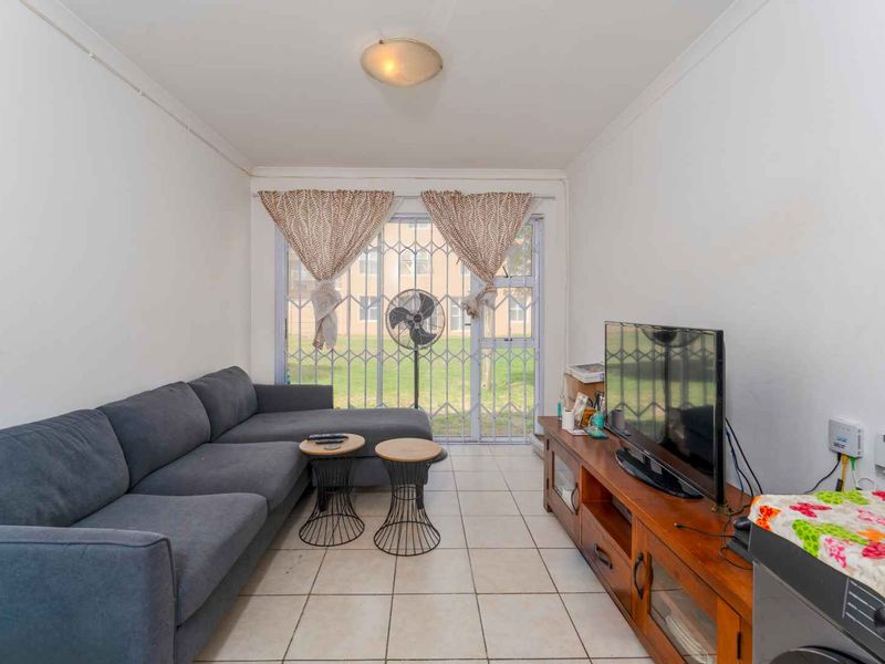 Secure Living in Vanguard - Photo 5