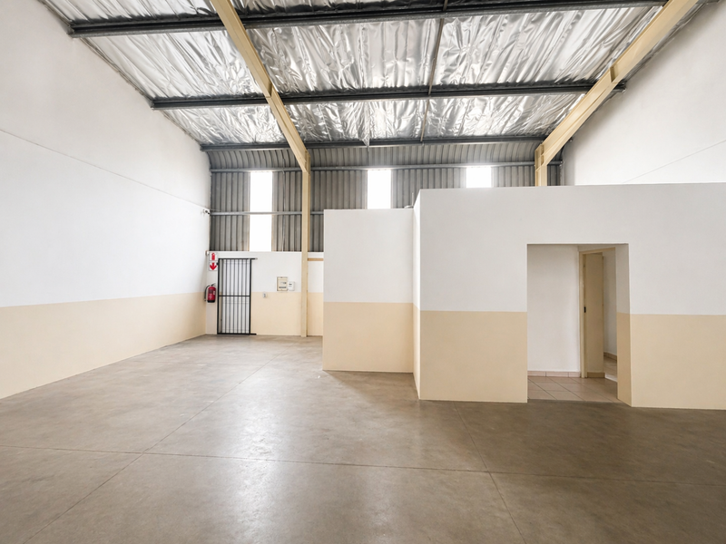 Neat Industrial Unit with Roller Door Access and Reception Office - Photo 4