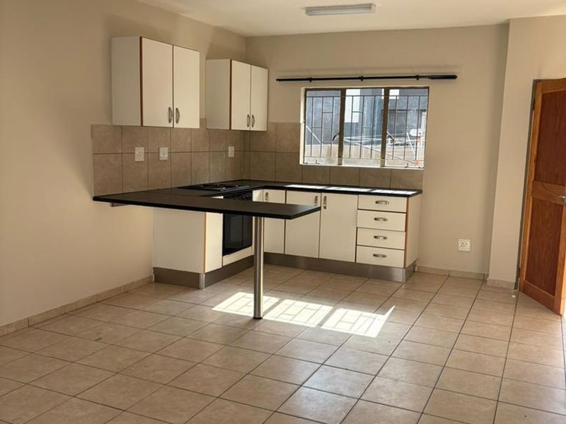 Apartment for sale,Khomasdal - Photo 1