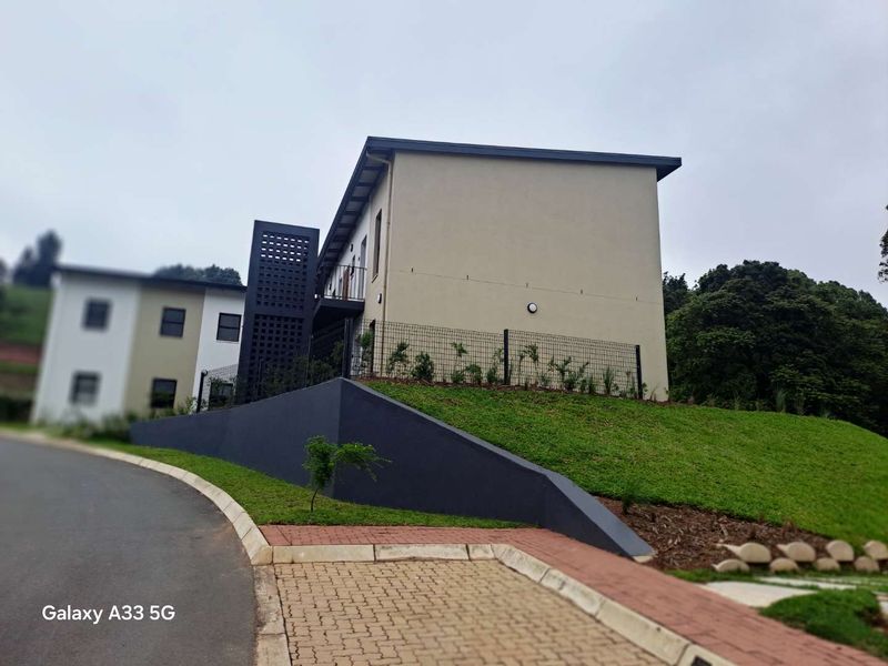 2 Bedroom Apartment for rent at The Woods Estate. - Photo 1