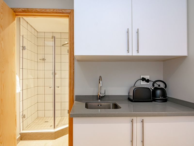 Mini Studio Apartment - Photo 7