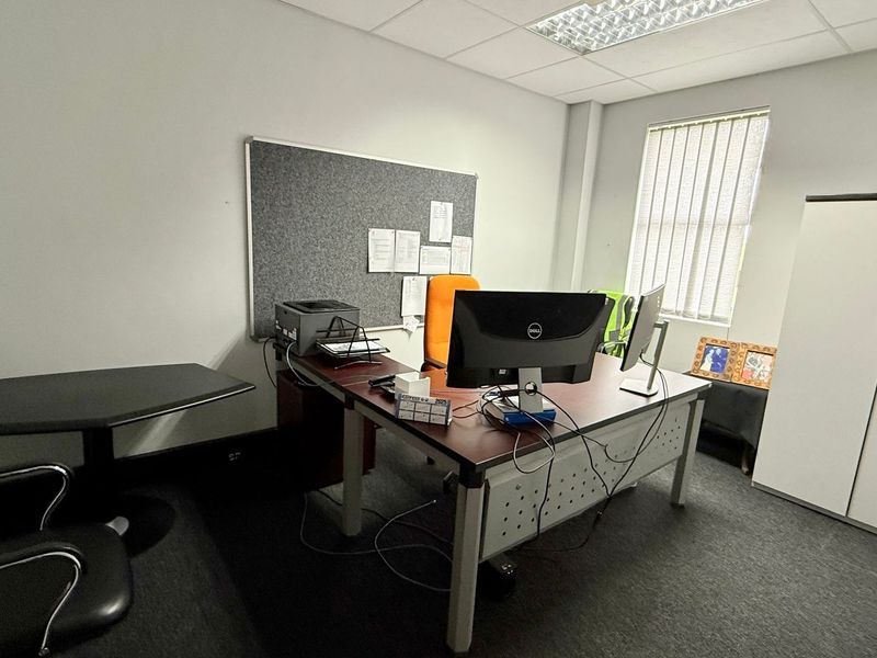 Secure Income-Generating Office Property | Victoria Country Club Estate - Photo 5