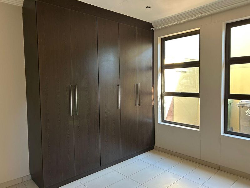 FOR SALE| 📍OMEYA GOLF ESTATE | Modern 3-Bedroom Home - Photo 8