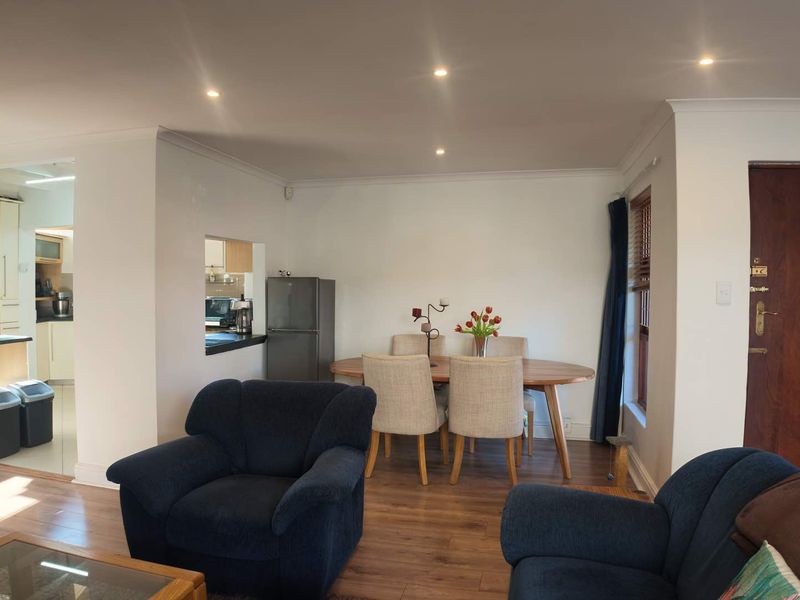 Spacious and Meticulously Maintained Home - Photo 5