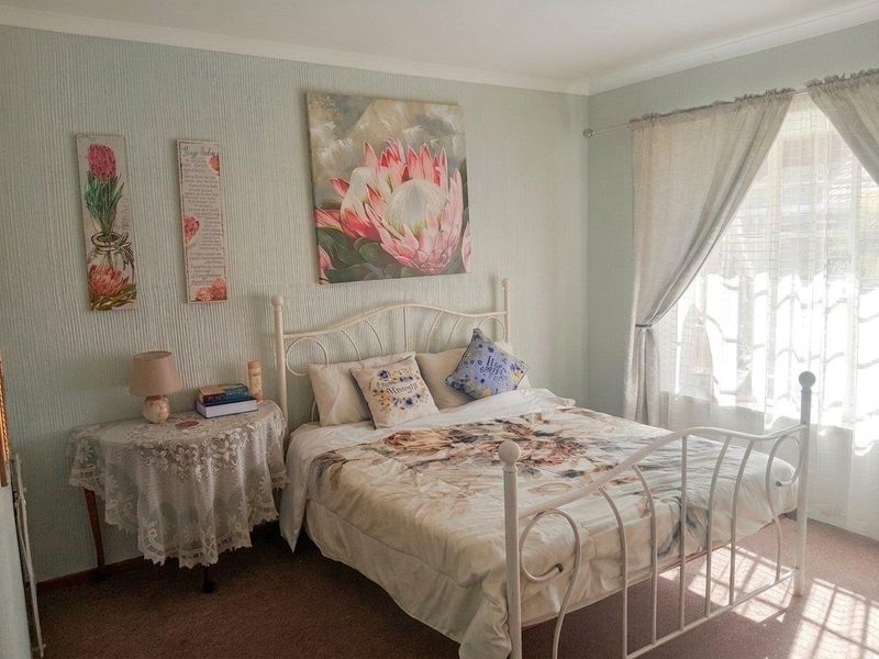 Lovely 2 bedroom townhouse for sale in Norkem Park - Photo 8