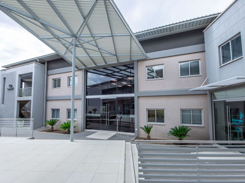 FOR SALE - Office space in CBD for Investors! - Photo 6