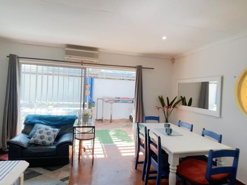 SPRING OFFER! NOT JUST A 5-BEDROOM DOUBLE STOREY HOUSE – A VERSATILE FAMILY HOME WITH A PRIVATE FLATLET, MULTIPLE LIVING AREAS & SPACE TO MAKE IT YOUR OWN - Photo 10