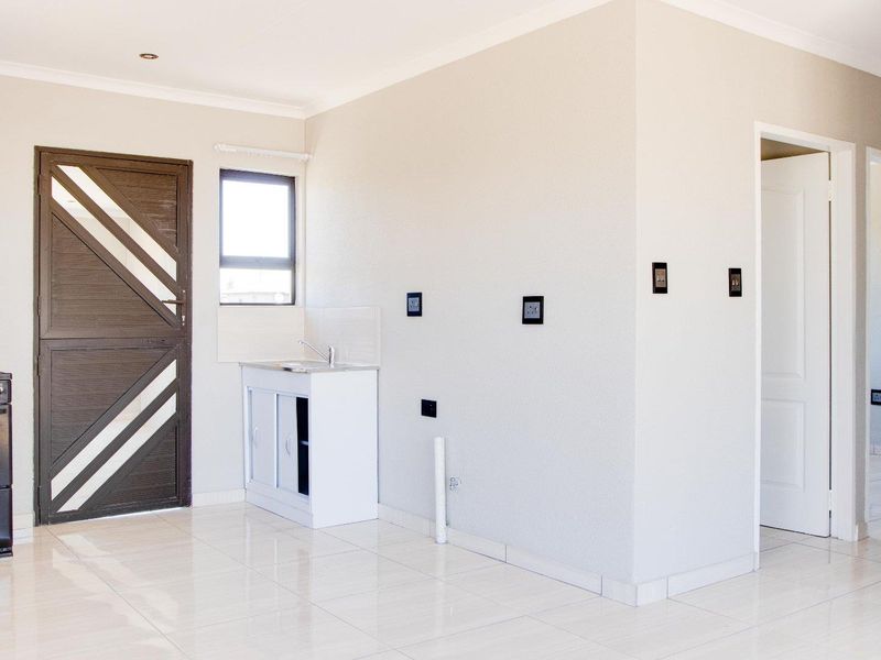 OFF PLAN NEW DEVELOPMENT, ALL COSTS INCLUDED, BUY DIRECT FROM THE DEVELOPER, FULL TITLE STANDS. NO DEPOSITS / 100% BONDS (dependent on client profile) (You may - Photo 5