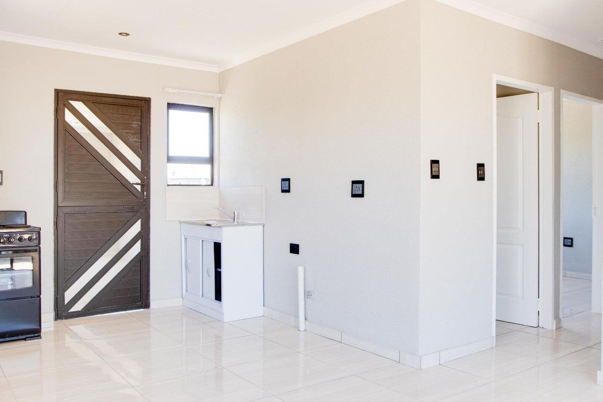 OFF PLAN NEW DEVELOPMENT, ALL COSTS INCLUDED, BUY DIRECT FROM THE DEVELOPER, FULL TITLE STANDS. NO DEPOSITS / 100% BONDS (dependent on client profile) (You may - Photo 5