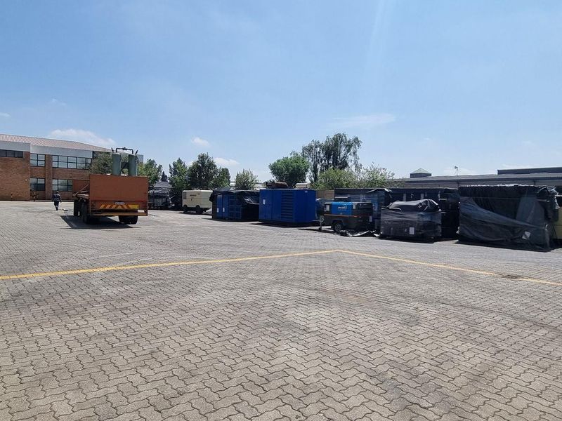 6 561m2 Hughes Boksburg Warehouse To Let - Photo 8