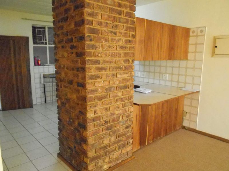 2 Bed, 1 Bath Apartment to rent - Photo 9