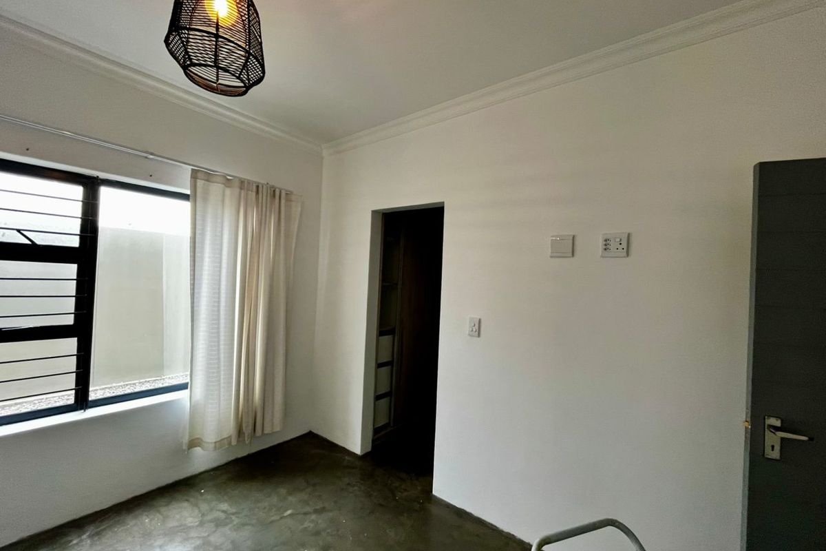 Freestanding Home to Rent - Photo 5