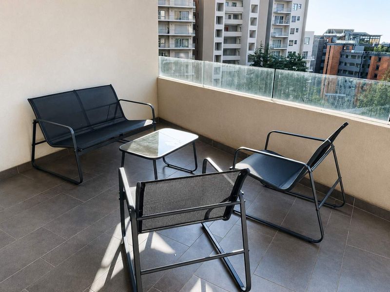 Furnished 2 Bed Apartment for Rent in Morningside - Photo 5