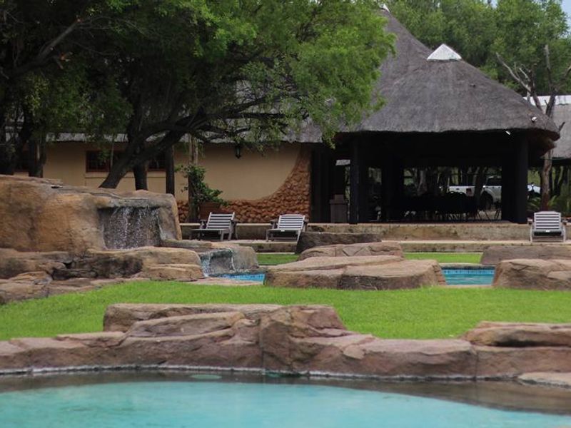 360 GAME FARM AND LODGE FOR SALE BETWEEN BRITS AND THABAZIMBI - Photo 4