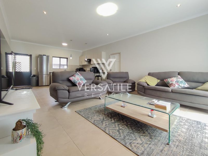 Furnished Townhouse To Let - Photo 2