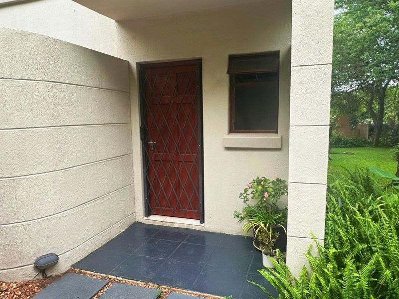 Spacious 2-Bedroom Unit with Patio - Photo 2