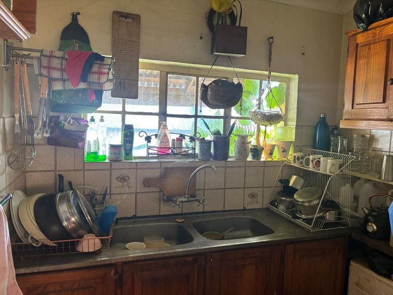 A house for sale- for the investor - Photo 4