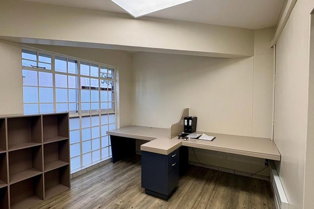Office Space TO LET in Ludwigsdorf - Photo 3