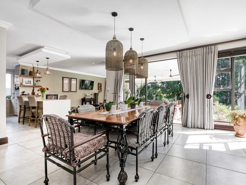 STUNNING 5 BEDROOM HOME FOR SALE IN FOURWAYS GARDENS RESIDENTIAL ESTATE - Photo 8