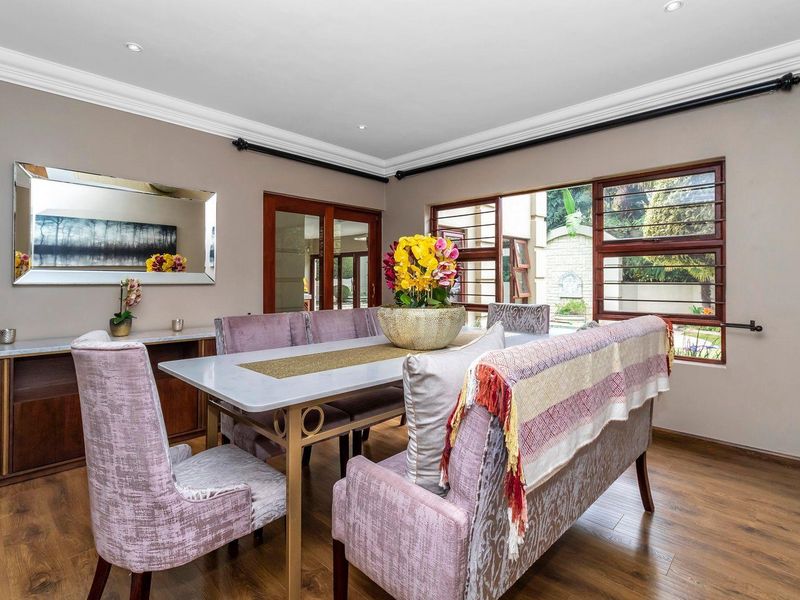 Classical family home in tranquil Kyalami Estate - Photo 5