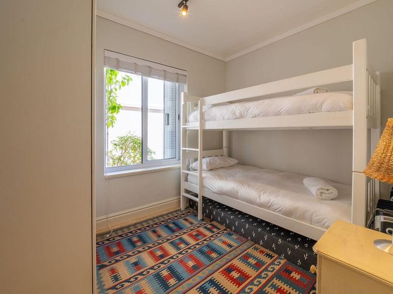 Three bedroom apartment to rent in Knysna Quays - Photo 10