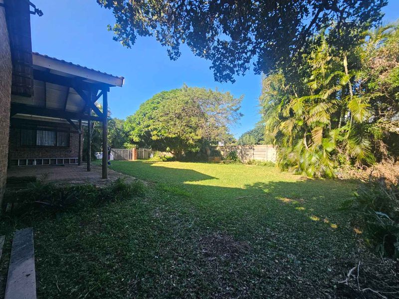 FOR SALE: A Once-in-a-Lifetime Opportunity in St Lucia's Most Prestigious Location LOCATION, LOCATION, LOCATION! - Photo 5