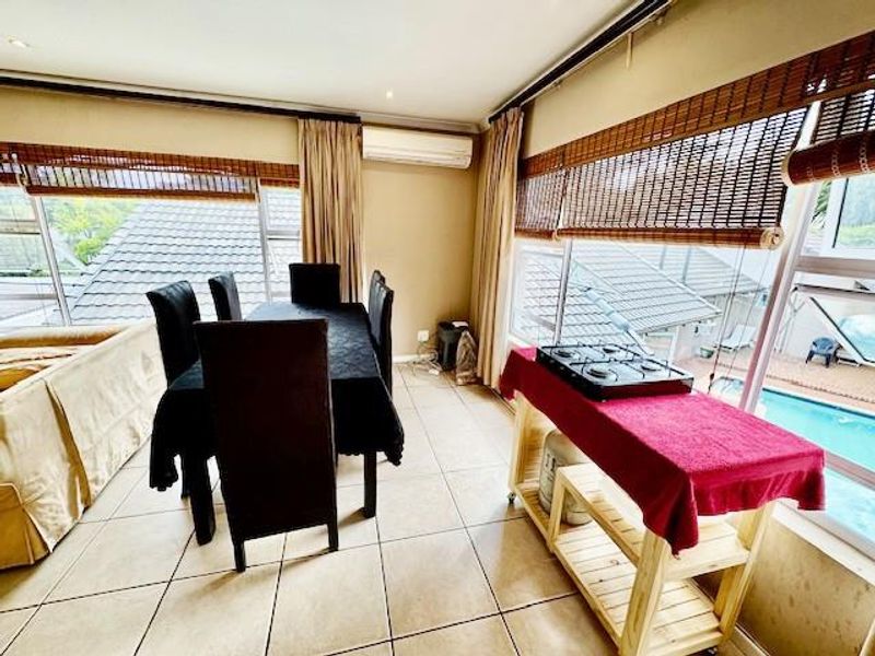 FULLY FURNISHED SPACIOUS 1 BED  1 BATH FLATLET PARKMORE - Photo 3