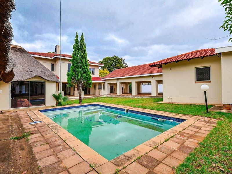 High-Value Property with Dual Income Potential & Superior Accommodation - Photo 6