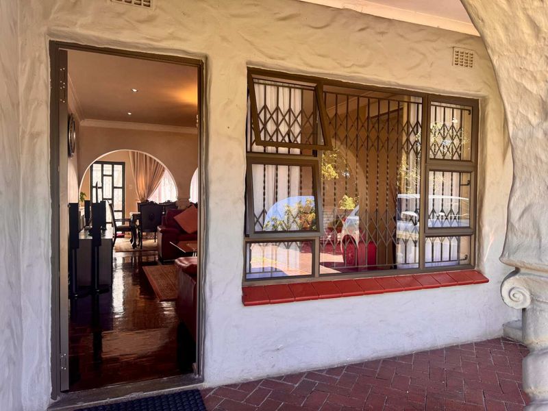 Charming Family Home with Timeless Character - Photo 5