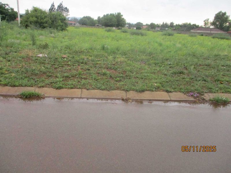 Enjoy the tranquility of Henley - Photo 5