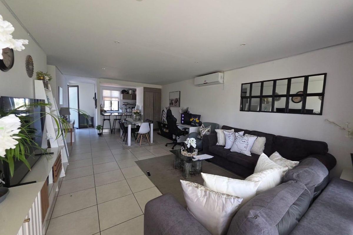 2 Bedroom Apartment at Omeya - Photo 2