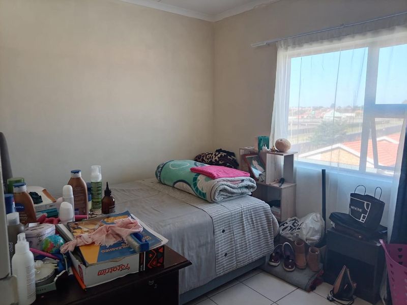 A  SPACIOUS APARTMENT - Photo 5