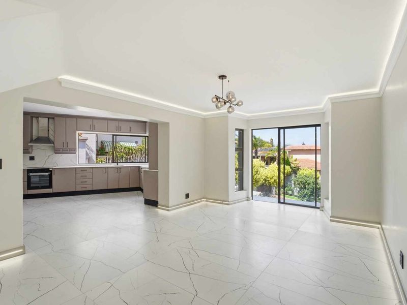 Be the first to rent this Luxury Family Home | Newly Renovated Modern Masterpiece in Prime Waterkloof Ridge - Photo 2