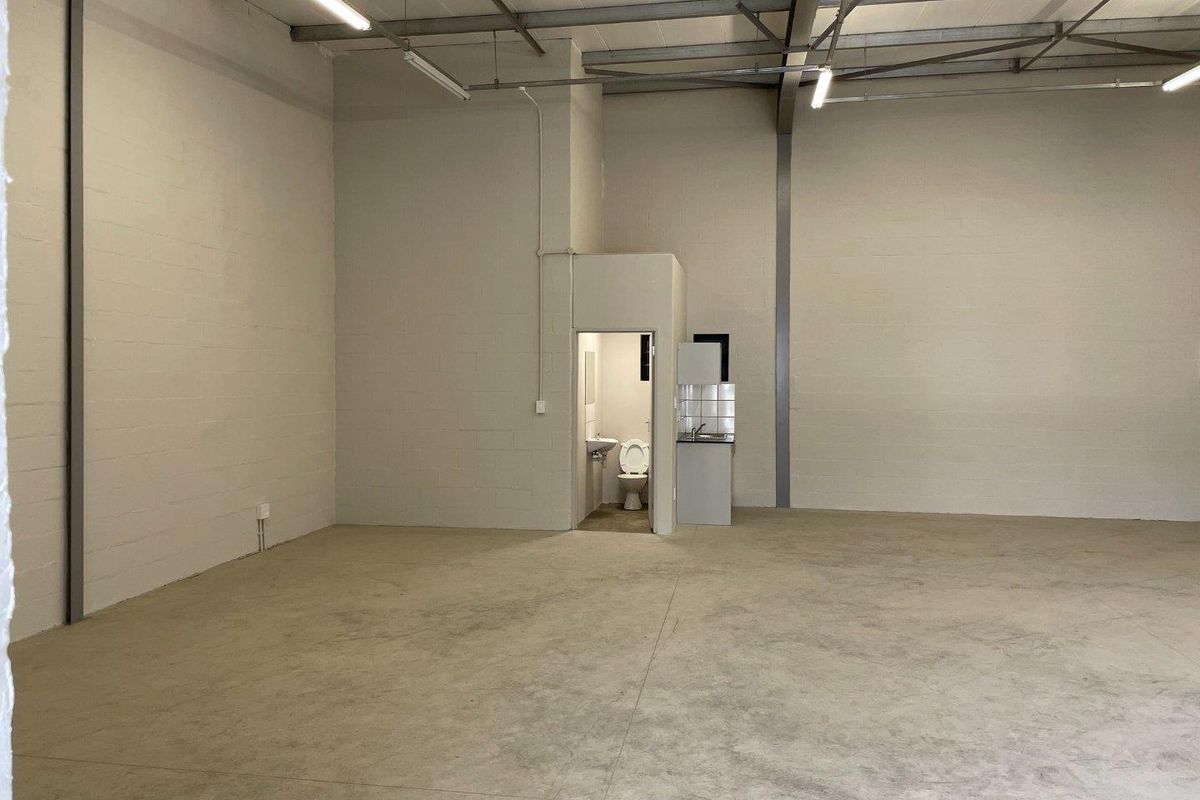 VARIETY of Light Industrial Units in Milnerton - Photo 5